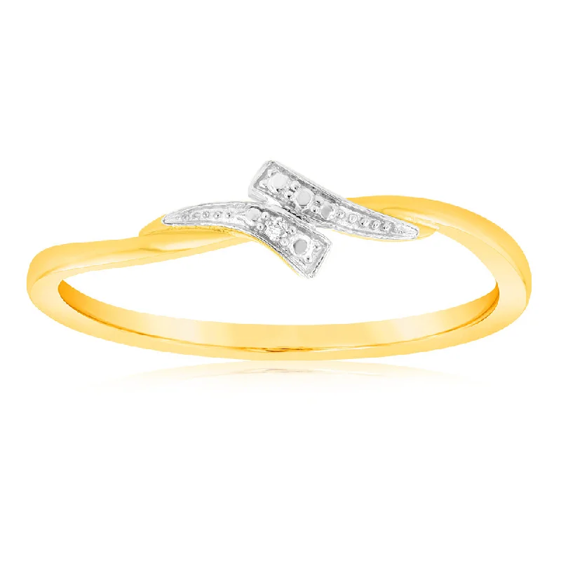 9ct Yellow Gold With 2 Brilliant Cut Diamond Ring