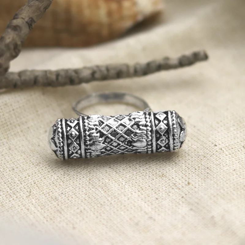 Viditi Silver Oxidized Ring