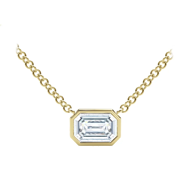 De Beers Forevermark 0.3ct Emerald Cut Diamond Necklace