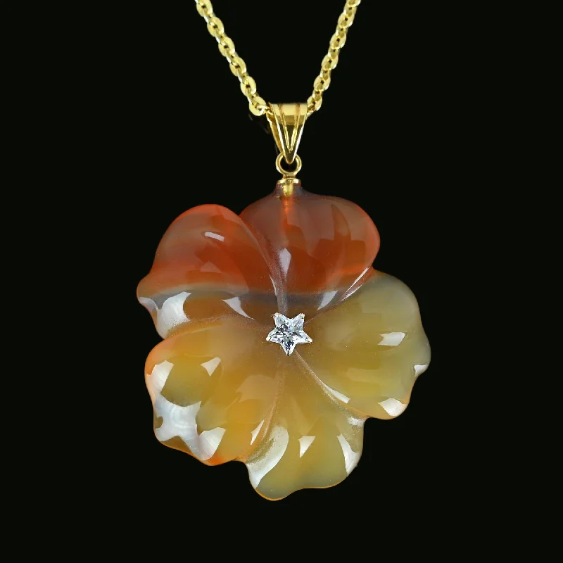 Fine 18K Gold Quartz Star Carved Flower Carnelian Pendant