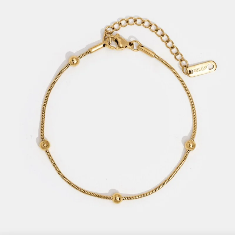 Luna Gold Bead Bracelet