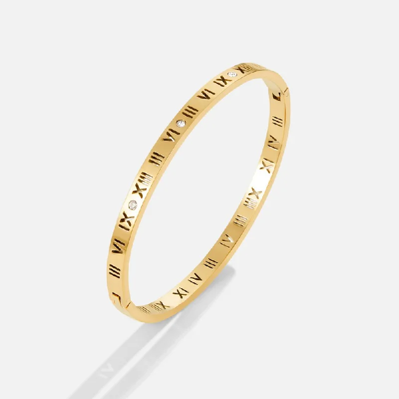 Roman 18K Gold Bangle