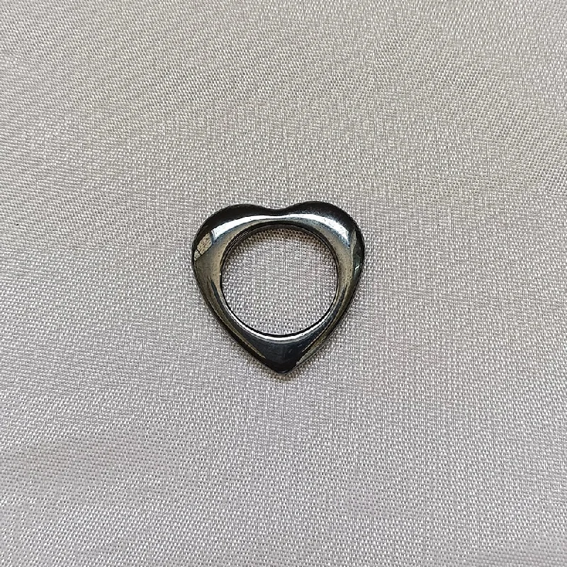 Kriaa Beads Black Plating Metal Heart Shape Pendant For Jewellery Making DIY