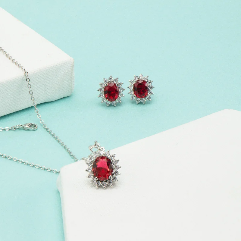 Nipura Auburn Floral Halo Necklace-set